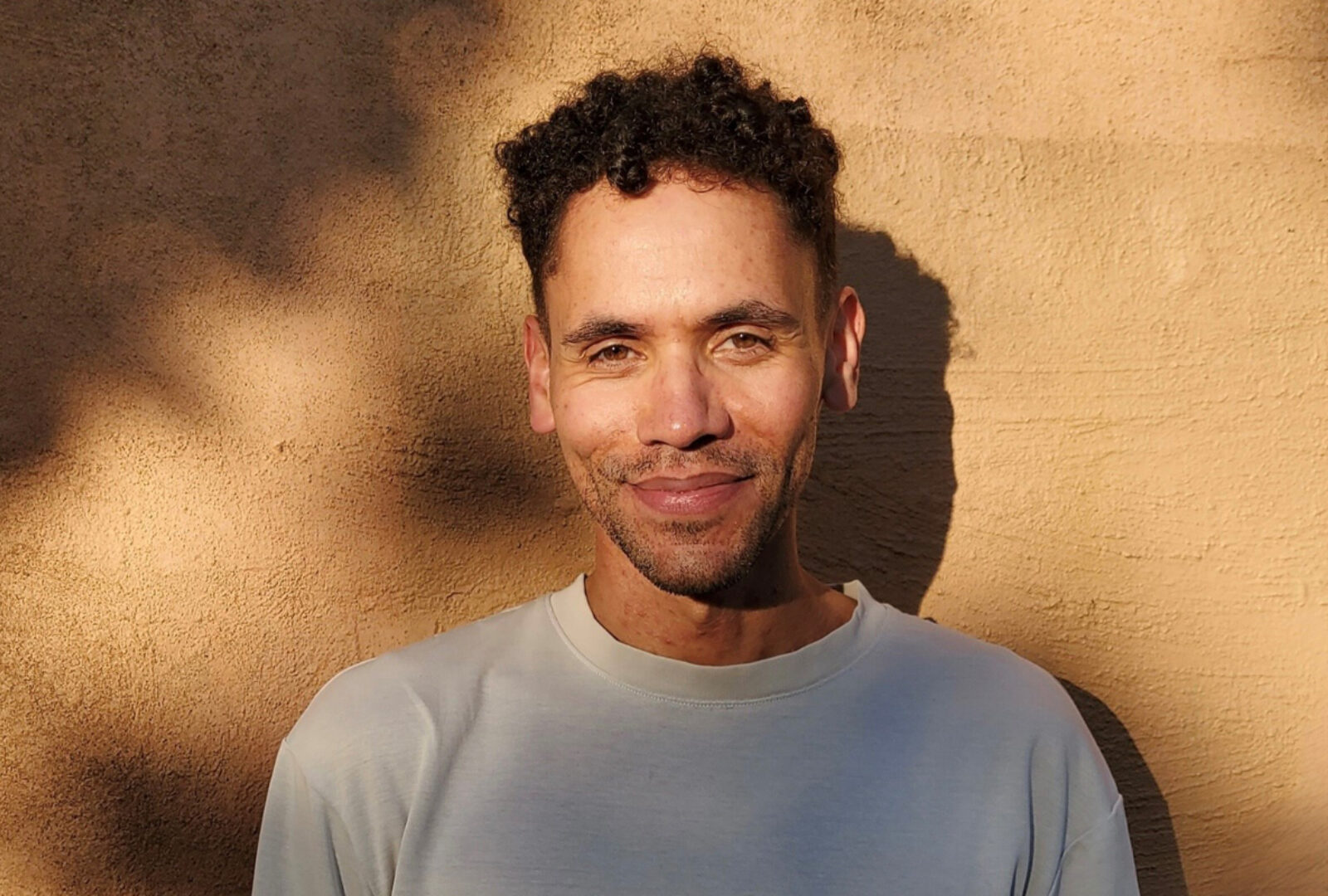 UQP acquires The Eagle and the Crow by Dr JM Field UQP acquires The Eagle and the Crow by Dr JM Field