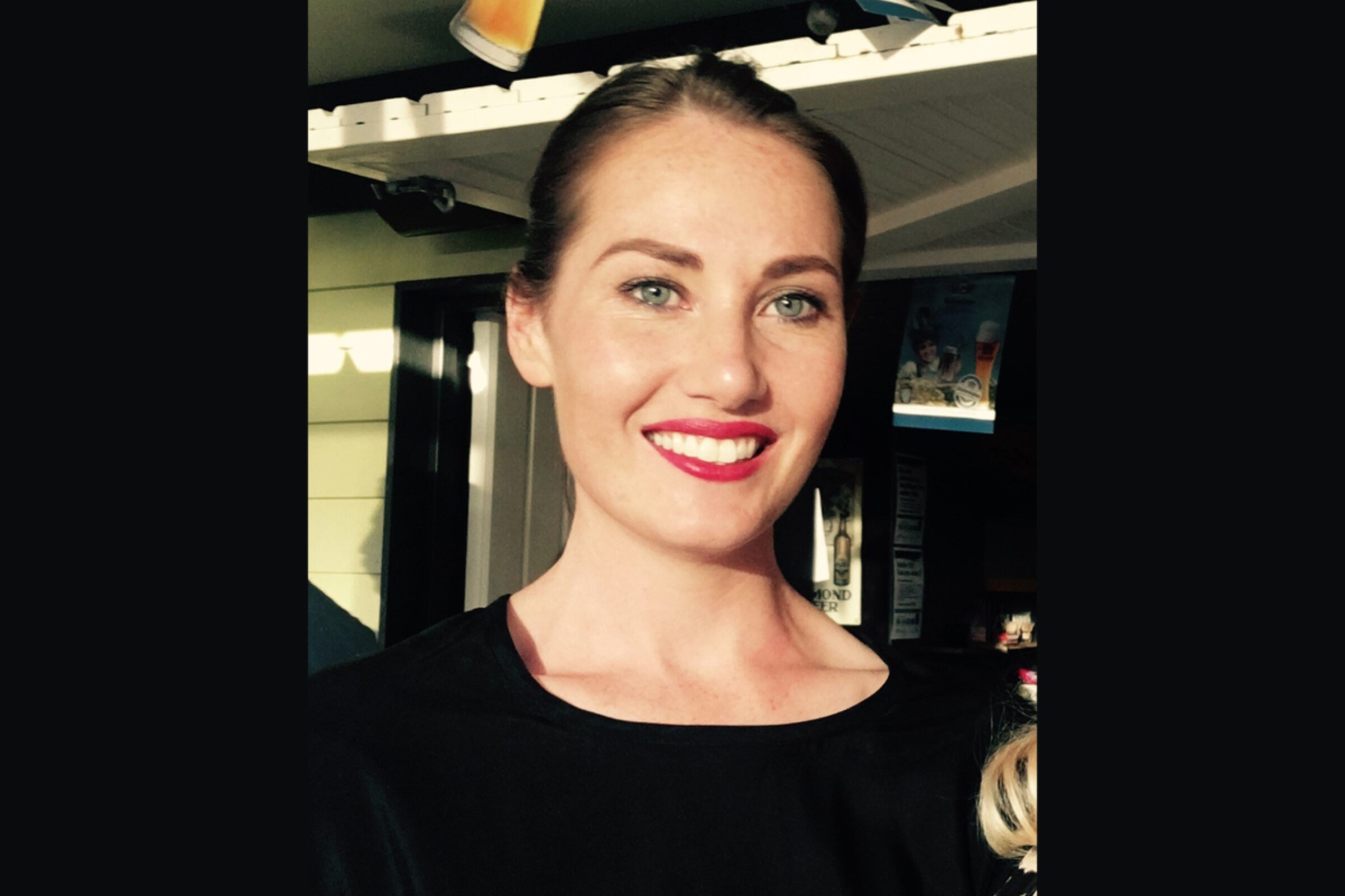 Hayley Tomlinson to join UQP as Rights and Contracts Manager Hayley Tomlinson to join UQP as Rights and Contracts Manager