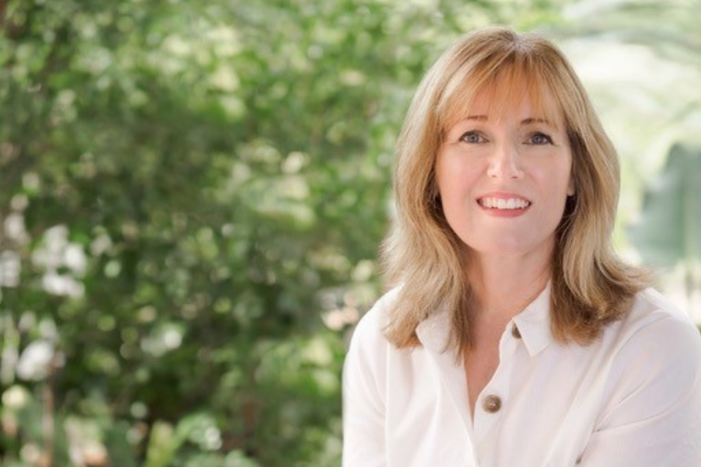 UQP Writer's Room: Fiona Robertson